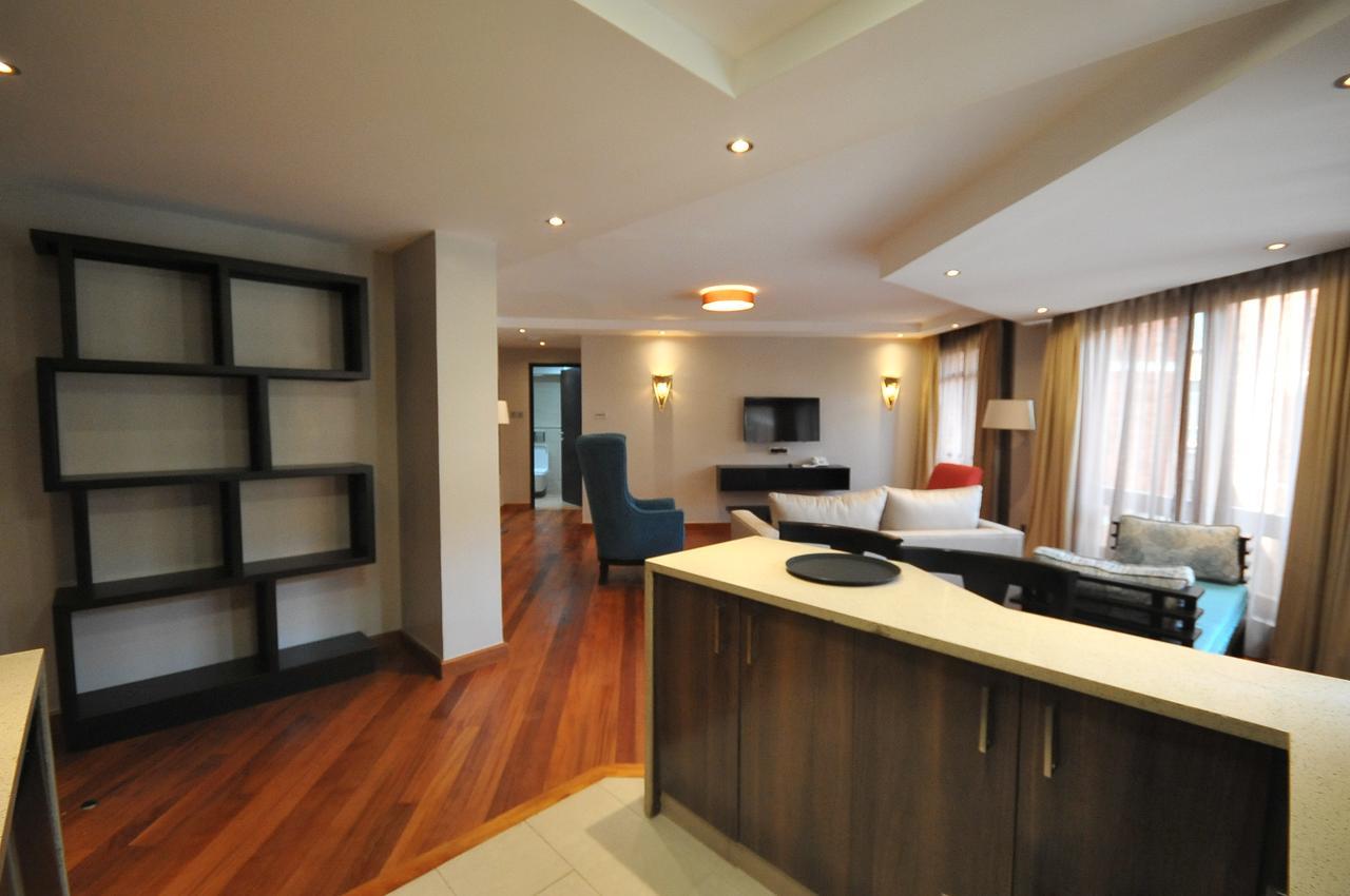 Longonot Place Serviced Apartment-Nairobi, City Centre Cbd Kültér fotó